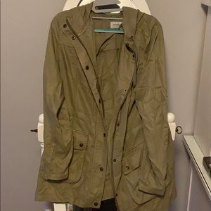 Green Army Jacket Style Lightweight Coat